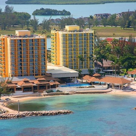 Sunscape Splash Montego Bay Resort And Spa Esterno foto