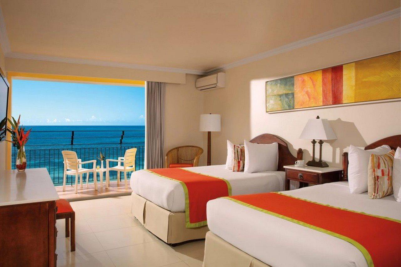 Sunscape Splash Montego Bay Resort And Spa Esterno foto